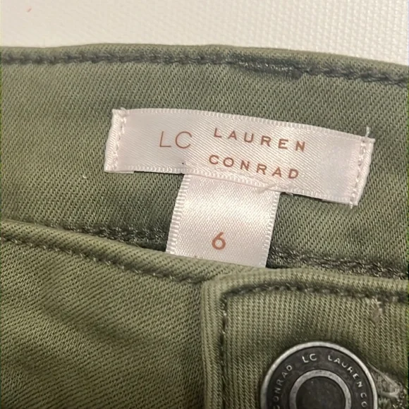 Lauren Conrad Size 6 NWT - Picture 7 of 7